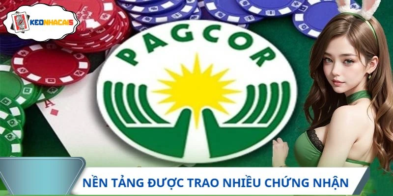 Nền tảng Hitclub được trao nhiều chứng nhận